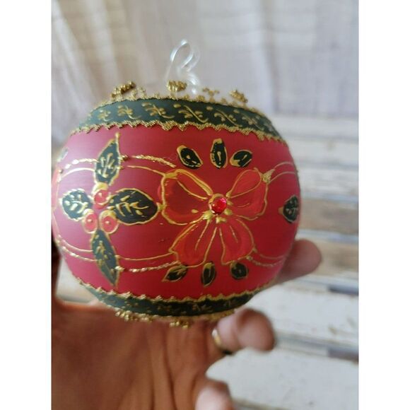 Hand painted flower ball glass ornaments - Picture 6 of 8